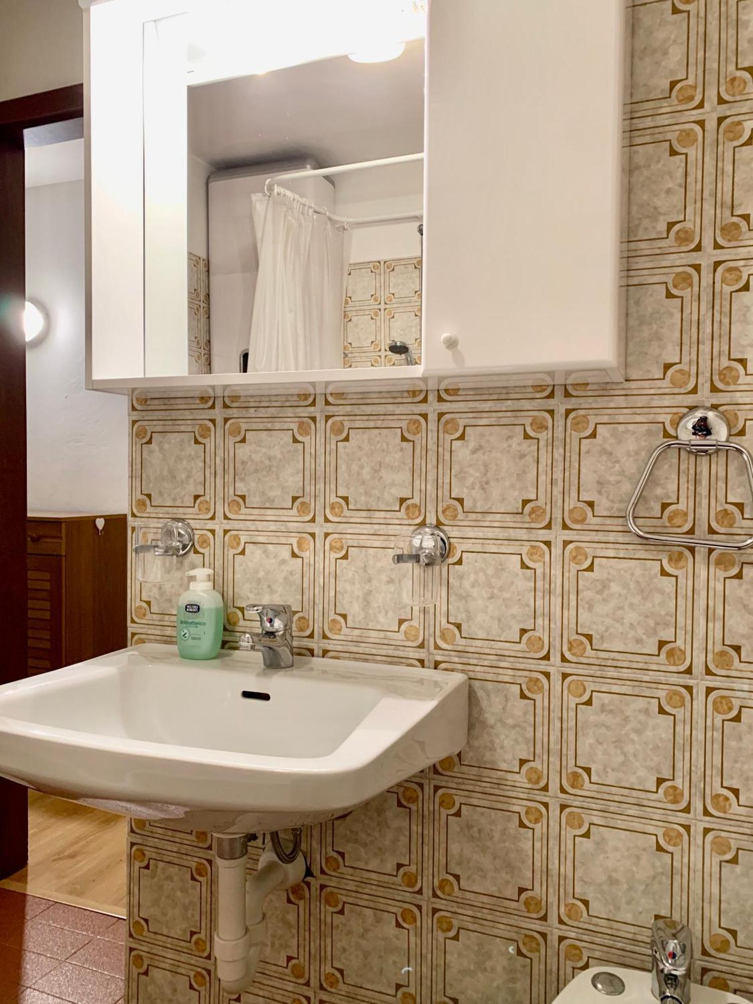 Bilocale Nardis 6 Apartment Мадона ди Кампильо Екстериор снимка