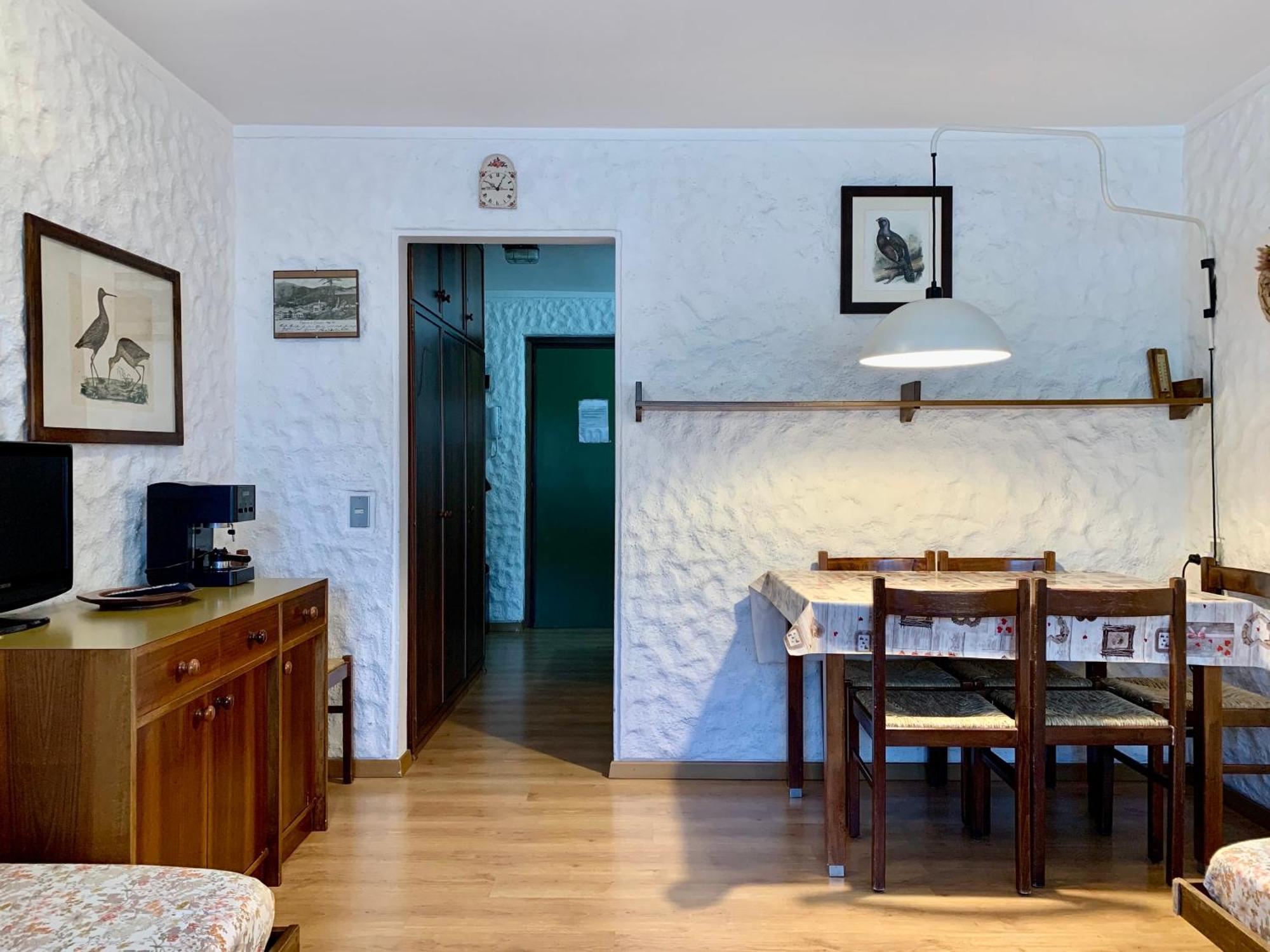 Bilocale Nardis 6 Apartment Мадона ди Кампильо Екстериор снимка